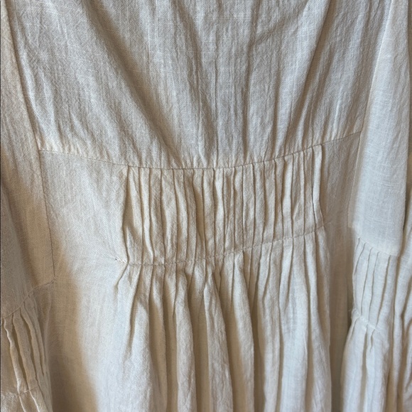 Floral designed top - Picture 6 of 8